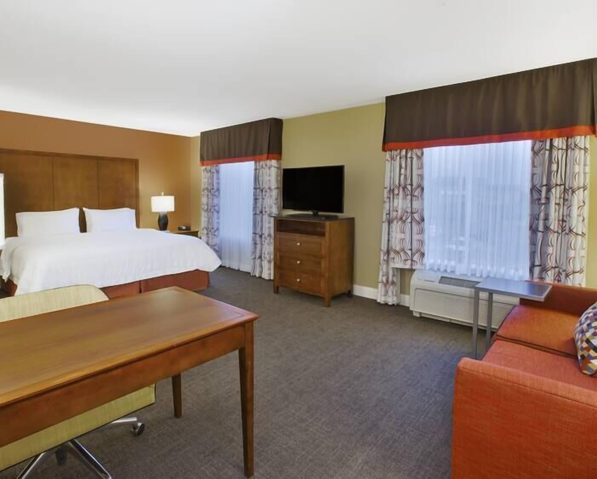 Hampton Inn & Suites Wichita-Northeast מראה חיצוני תמונה