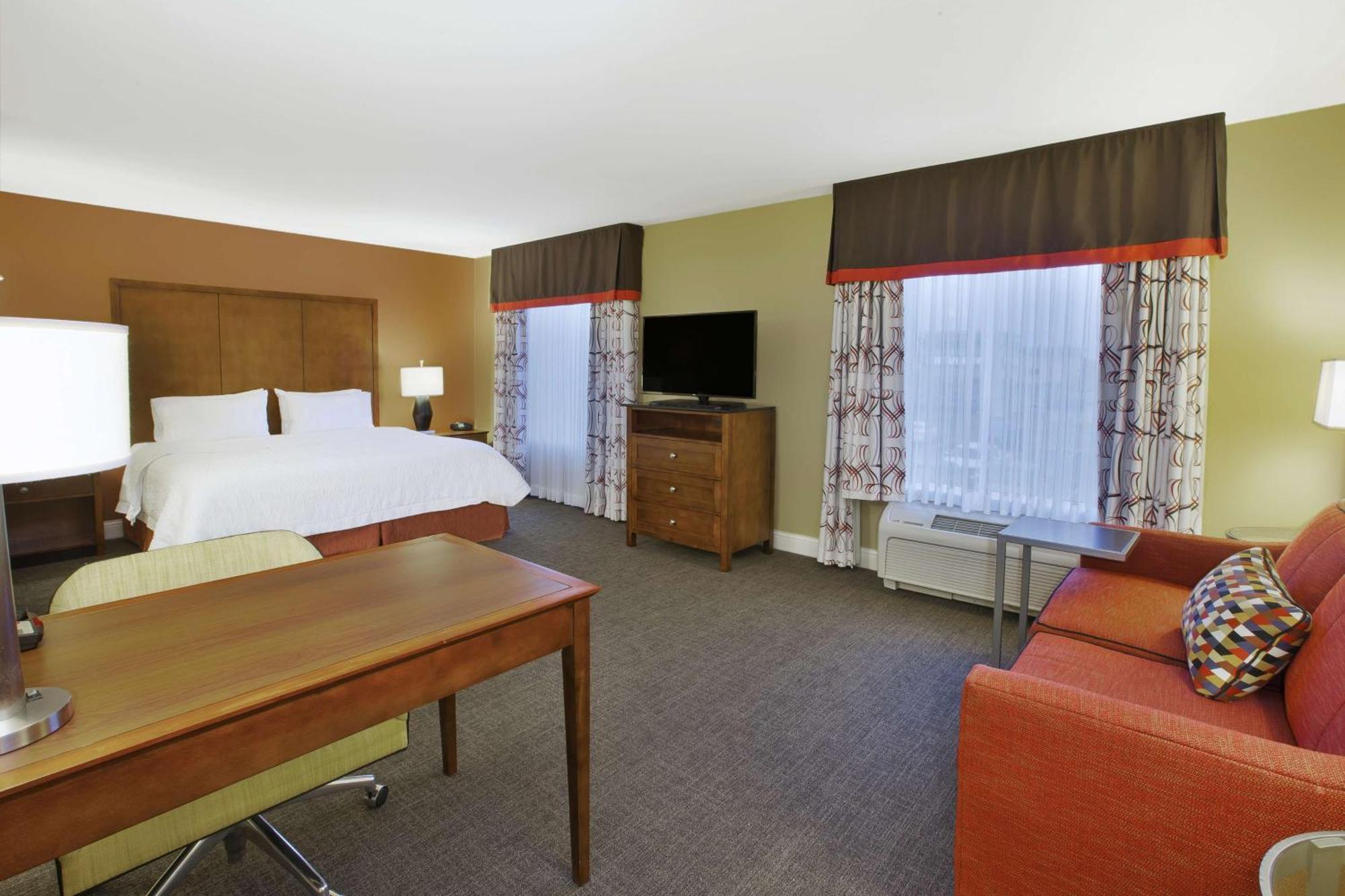 Hampton Inn & Suites Wichita-Northeast מראה חיצוני תמונה