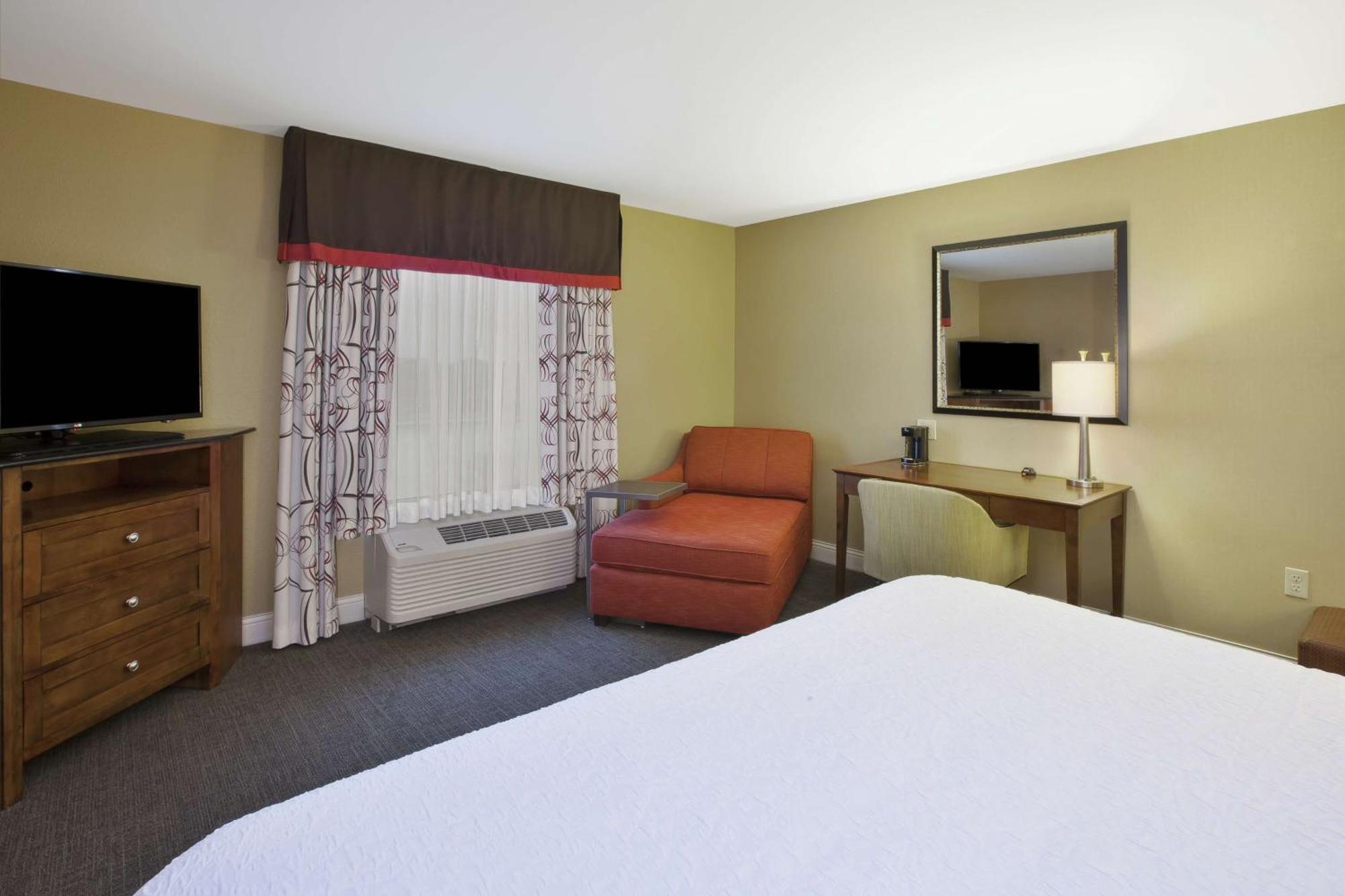 Hampton Inn & Suites Wichita-Northeast מראה חיצוני תמונה