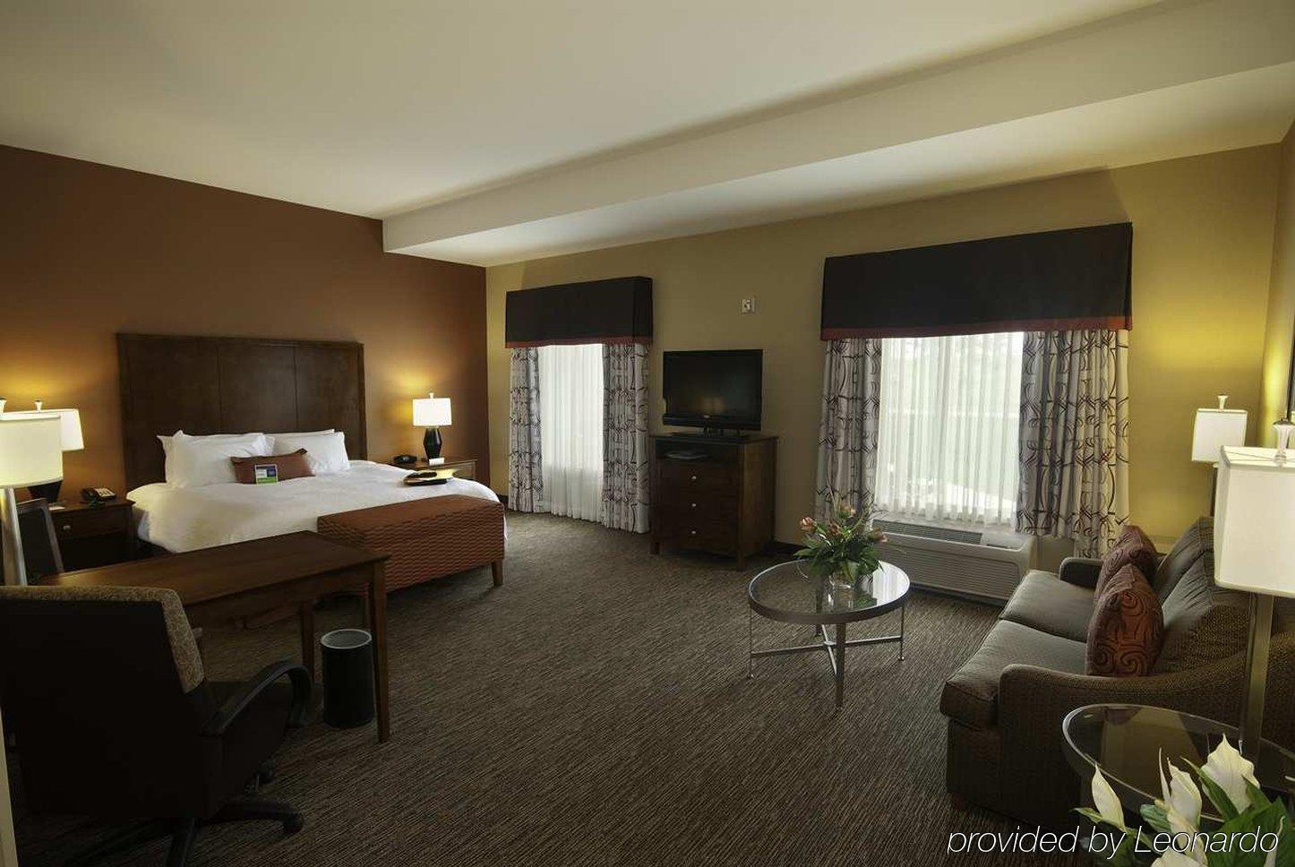 Hampton Inn & Suites Wichita-Northeast חדר תמונה